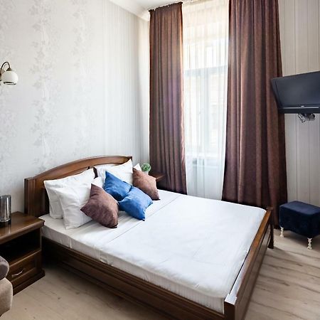 Alfa Apartments Kniazia Romana 11 Lviv Eksteriør billede