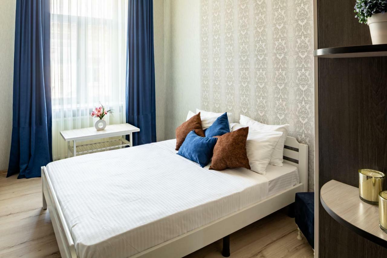 Alfa Apartments Kniazia Romana 11 Lviv Eksteriør billede